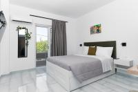 House of Helios - B&B Pastida