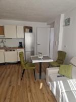 Marienstr UG - B&B Neukirchen vorm Wald
