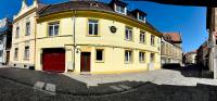 Brassovia Apartments - B&B Braşov