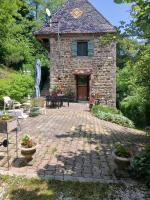 Petite toure de charme - Bed and Breakfast Ouroux