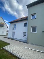 DIMA Apartments Cozy Lakeside Stay - Ferienwohnung Gunzenhausen