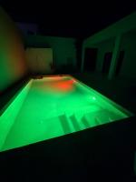 Villa Mame Antou - Piscine sans vis-à-vis - plage à 5 min - 8 personnes - Chambres d'hôtes Ngaparou