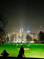Regalia Suites Skypool View KLCC by Enjoy your stay - Chambres d’hôtes Kuala Lumpur