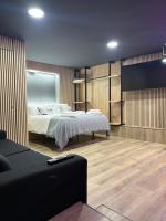 Nómada Orzán bajo - B&B A Coruña