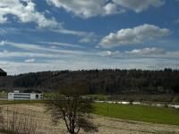 Moderne Unterkunft nahe Rheinfall und Zürich - Ferienwohnung Gladigau