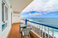 Miras el mar - B&B Bajamar