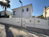 Villa Artemis - 150m from Kapparis Beach - Bed and Breakfast Paralímni