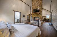 Fire Away- Broken Bow Cabin - B&B Broken Bow
