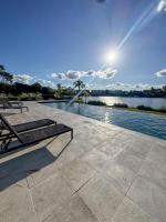 Lakefront Studio - Heated Pool & Gym 5 min airport - B&B Montevideo