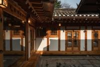 더프리마호텔 한옥 담박재 가회점 - B&B Seúl