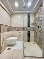 Deluxe One-Bedroom Apartment