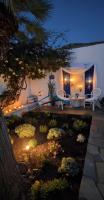 Small traditiional home near the shops and restaurants in Korissia, Kea - Chambres d'hôtes Ioulida