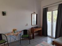 Vangelis rooms - B&B Pitsidia