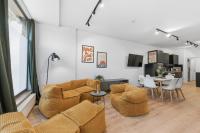 LudwigsCozyEscape - Großzügiges Loft am Barockschloss, 100 qm, neu saniert, große Wohnküche, Lounge Area, WLAN, 24h Check-in, Parken in Gehweite - Ferienwohnung Ludwigsburg