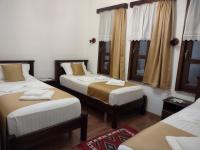 Camera Deluxe Matrimoniale/Doppia con Letti Singoli con Vista Giardino