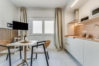 Home2Book Modern Studio & Roof Access - B&B Cruce de Arinaga