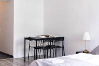 Modern & Cozy 1BR Apt for long Stay with TV & WiFi - Chambres d’hôtes Vienne