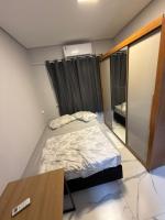 Kitnet localizado 6 min shopping - Chambres d’hôtes Tubarão