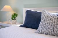 Peaceful Waterfront Apartment - Sandy Inlet Views - Ferienwohnung Gold Coast