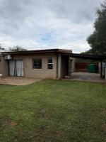 Cornerstone on Livingstone - B&B Vryburg