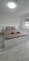 Apartman Katić 2 - Bed and Breakfast Odžak