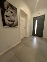 Victoria Falls Modern 3 Bed Villa Private Pool - Bed and Breakfast Victoria Falls