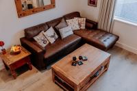 Charming Dual - Cottage A Private Modern Retreat - Bed and Breakfast Llanarthne