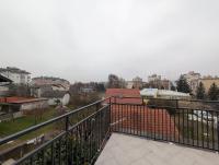 Spacious Condo w Terrace - B&B Sesvete