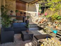 Maisonnette avec terrasse sur le Gardon - B&B Anduze