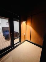 Modern & Cozy Townhouse 2 Bed 3 Bath Parking - Bed and Breakfast Brampton