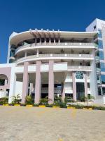 Luxury Beachfront apartment at Baobab Waves - Chambres d’hôtes Mombasa