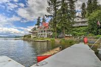 Huvila Haven Lake Front Home with Dock and Hot Tub - B&B Newman Lake