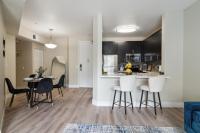 1-Bedroom Apartment Near Marina del Rey & Venice Beach with Pool, Gym & Free Parking - Chambres d'hôtes Los Angeles