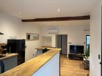 Appartement tout équipé - 2 Chambres avec Clim et parking privé - B&B Vertrieu
