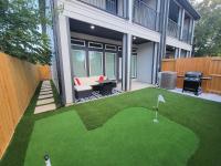 Cozier Zen • NRG, Med Ctr & DTWN • Mini Golf - B&B Houston