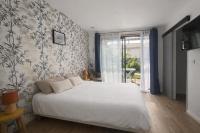 Cabane urbaine calme & terrasse privée - B&B Angulema