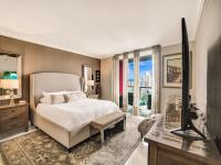 Luxury 3BR Water view 18th-Floor Deck Pool - B&B Hallandale Beach