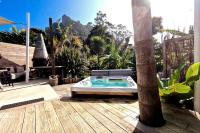 Banana hut- Adorable 1 bedroom oasis with private spa & sauna - B&B Whangarei Heads