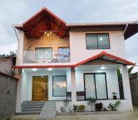 Casa con Jacuzzi en el Subtrópico de Cotopaxi - Chambres d'hôtes Guasaganda Centro