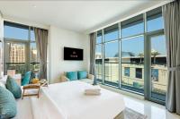 Cozy Studio in Palm, Steps to Beach & Mall - B&B Dubai