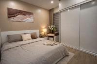 Luxury 1BR Apartment - Ocean Lake View - Vinhomes Ocean Park - B&B Gia Lâm Pho