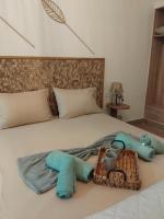 Seaview Apartments - B&B Anávyssos