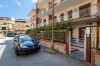 GuestHost - Lemon Tree Apartments - Casa Blu & Casa Arancione - Chambres d'hôtes Giardini-Naxos