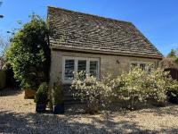 Cotswolds cottage in Ewen village with the Wild Duck Pub, Cirencester - Chambres d'hôtes Cirencester