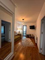 Stadium Central Apartment Residence & terrace - B&B Craiova