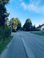 Beautiful minimalist apartment next to the train station - B&B Järvenpää