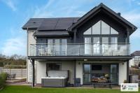 Sea View Terrace - with hot tub! - B&B Moelfre