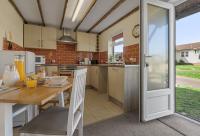 Landscove Chalet 23 - Bed and Breakfast Brixham