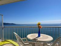 Studio vue mer au Lavandou avec parking - FR-1-308-64 - Chambres d’hôtes Le Lavandou