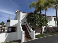 Immaculate Corner Condo w/Golf Cart Steps to Beach - B&B Avalon